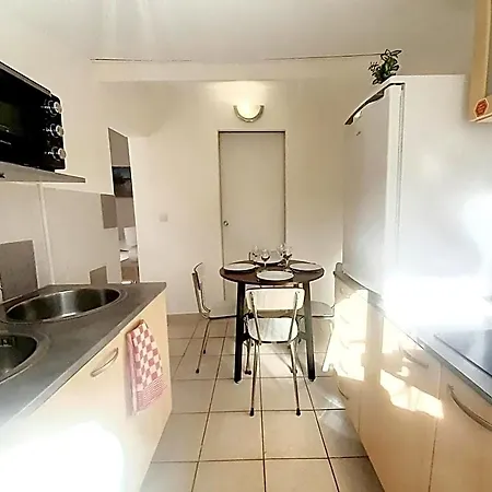 Alojamento de Acomodação e Pequeno-almoço Hotes'octon